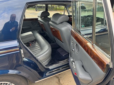 Lot 6 - 1977 Rolls - Royce Silver Shadow II 6750cc engine, reg. PJM 695R