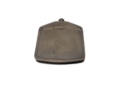 Lot 14 - First World War period Silver .925 novelty Car radiator Vesta case ( import mark 1913) 54 x 45mm