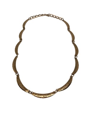 Lot 55 - 9ct gold curved panel link necklace with engraved decoration, 42cm long