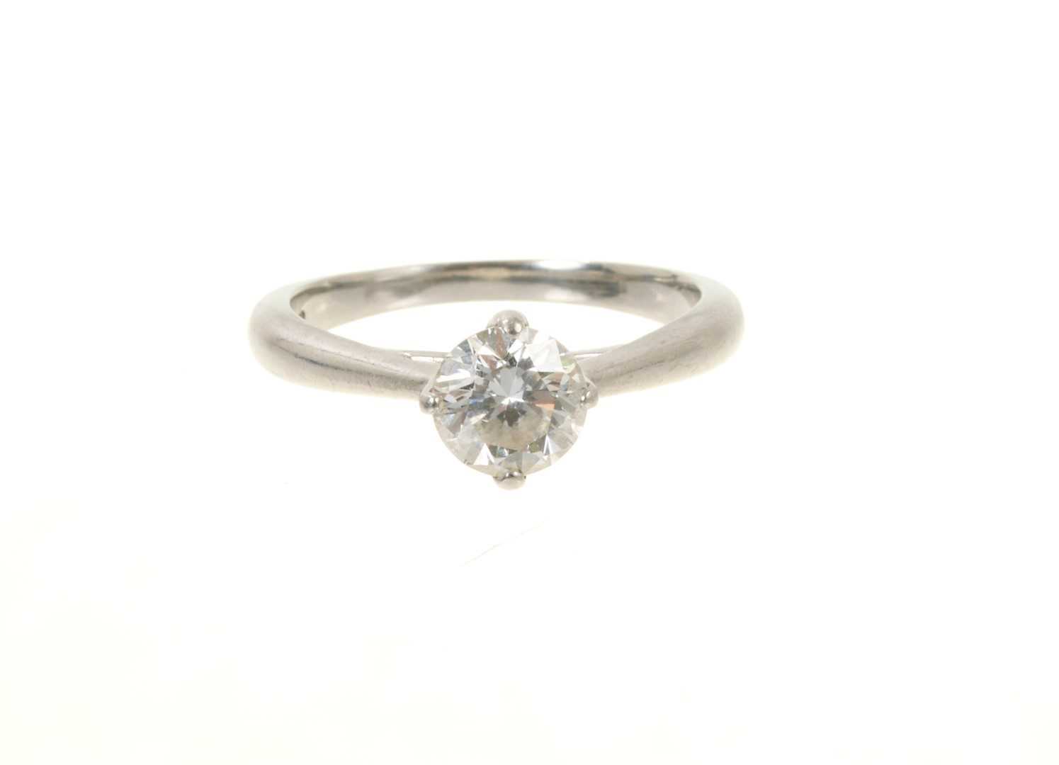 Lot 660 - Boodles diamond single stone ring, 1.06cts, G, VS2, in platinum setting