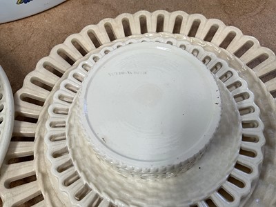 Lot 43 - Wedgwood and other ceramics