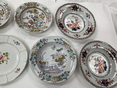 Lot 43 - Wedgwood and other ceramics