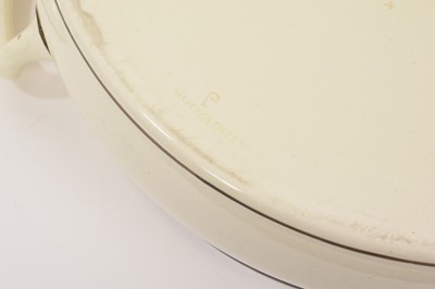 Lot 131 - Wedgwood Queensware vegetable dish, cover and liner