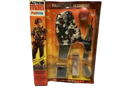 Lot 241 - Palitoy Action Man (1970-1983) Parachute Regiment (Without Bayonet & Case Belt Version) , in locker box packaging No.34301 (1)