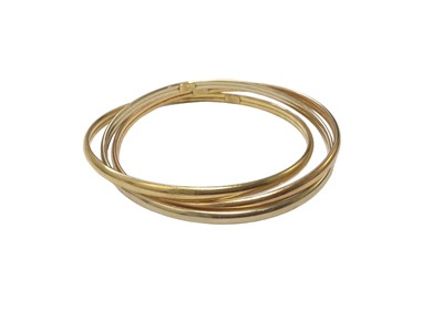 Lot 70 - 18ct three colour gold Russian style triple bangle