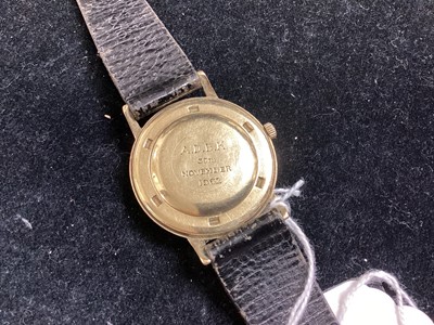 Lot 726 - 1960s Gentlemen’s  Longines 9ct gold cased wristwatch