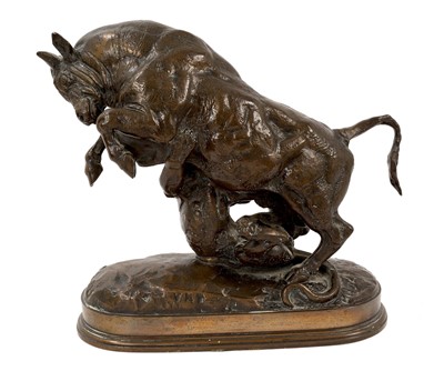 Lot 966 - After Antoine Louis Barye (1796-1875): Antique bronze sculpture of a bull fighting a tiger by Barye
