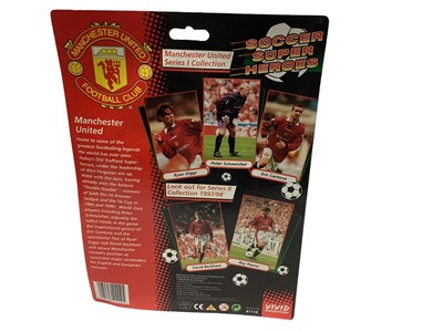 Lot 1897 - Vivid Imaginations (c1997) Soccer Super Heroes Manchester United players Ryan Giggs No.41112 & Teddy Sheringham No.41157, both on punched card with bubblepack (2)