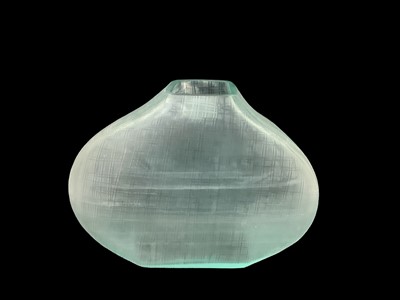 Lot 1113 - Guaxs Art Glass vase