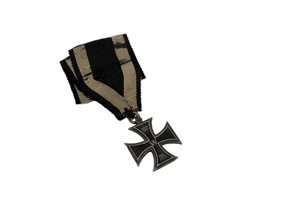 Lot 731 - Miniature First World War Imperial German Iron Cross (Second Class).