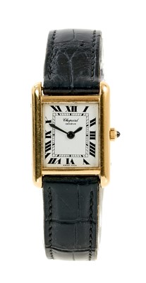 Lot 724 - Ladies Chopard 18ct gold Tank wristwatch