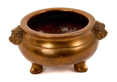 Lot 977 - Chinese bronze censer, with beast mask handles, seal mark to base