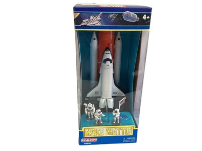 Lot 1805 - Realtoy diecast metal Space Shuttle,, boxed No.38921 & on card with bubblepack No.38922, Remco Tuff Ones NASA Trailor & Space Shuttle an Multimac Galaxy Series Sky Patroller & Construction Team (x2...