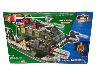Lot 1812 - Hasbro (2002) G I Joe v Cobra BTR (Built to Rule) Action Building Sets with Action Figures including Raging Typhoon & Blowtorch No.6542, Depth Ray & Wet-Suit No.6540 & Forest Fox & Frostbite No.650...