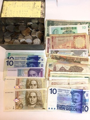 Lot 467 - World - Mixed coins & banknotes to include Germany 50 Deutsche Mark notes 1996 x 2 & others (Qty)
