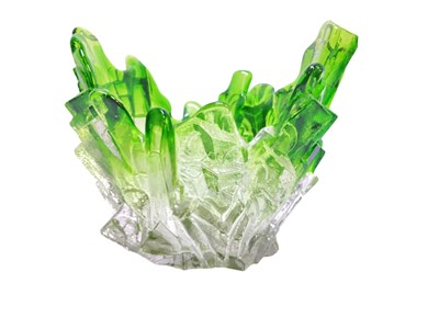 Lot 1127 - Stylish Finnish art glass Northern Lights bowl by Tauno Wirlkala for Humpila, 24cm high, 30cm wide