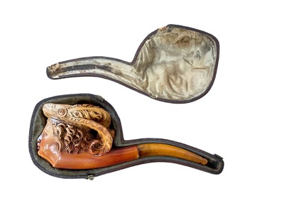 Lot 2424 - Large 19th century meerschaum pipe in original case