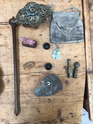 Lot 19 - Japanese censer, hardstone carvings, etc