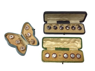 Lot 582 - Three sets of gentlemen’s dress studs.