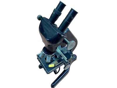 Lot 2502 - Scientific microscope