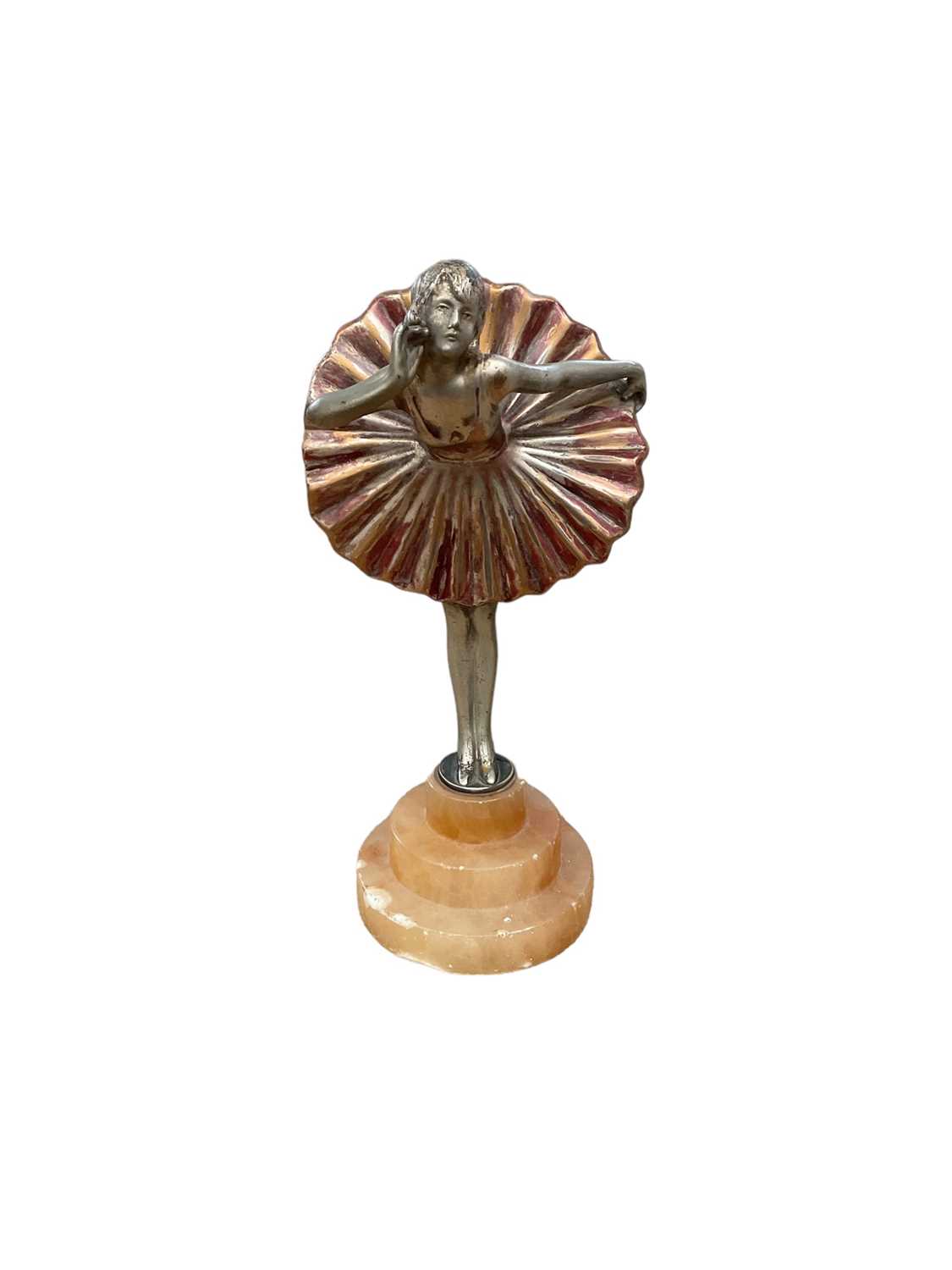 Lot 2426 - Art Deco style figure