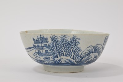 Lot 39 - Bow blue and white porcelain bowl