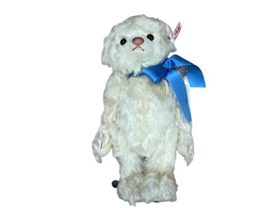 Lot 1930 - Four Steiff teddy bears (3 boxed) including Royal commemorative and other bears