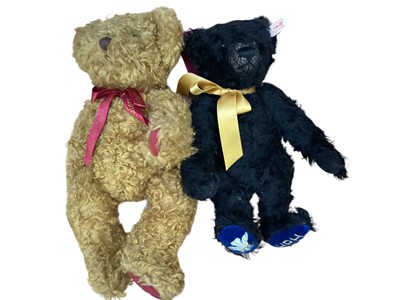 Lot 1930 - Four Steiff teddy bears (3 boxed) including Royal commemorative and other bears