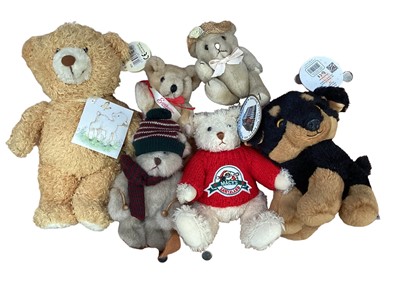 Lot 1930 - Four Steiff teddy bears (3 boxed) including Royal commemorative and other bears