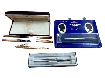 Lot 2482 - Small group of pens