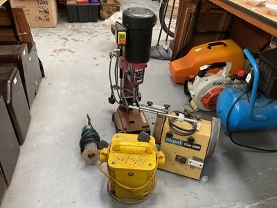 Lot 474 - Rexon SM16A pillar drill, Scheppach TiGer 2000 polishing wheel, power adapter and a Makita 3707F (4)