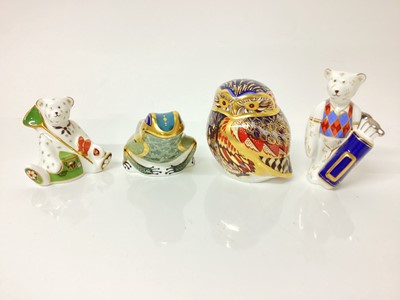 Lot 1253 - Three Royal Crown Derby miniature teddy bears, two paperweights