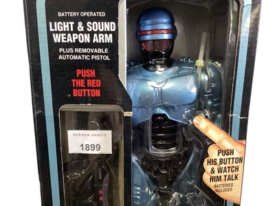 Lot 1899 - Toy Island (c1993) Orion Pictures Corp audiotronic Robocop 12" action figure (not tested), with original packaging, boxed No.39202 (1)