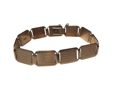 Lot 73 - 9ct gold panel link bracelet