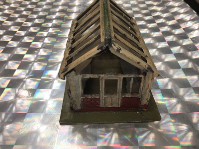 Lot 1958 - Lot Britains garden diecast models including greenhouse, benches, dovecote and other accessories (1 box)