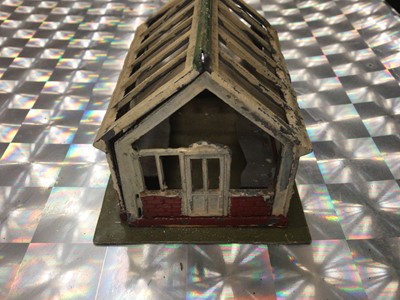 Lot 1958 - Lot Britains garden diecast models including greenhouse, benches, dovecote and other accessories (1 box)