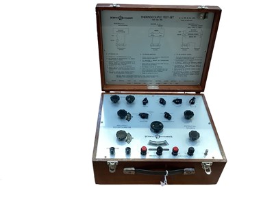 Lot 2563 - Vintage PYE thermocouple test - set, cat. no. 7556