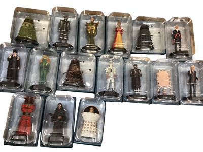 Lot 1975 - BBC Dr Who Collectible Figures No.s 1-50, boxed