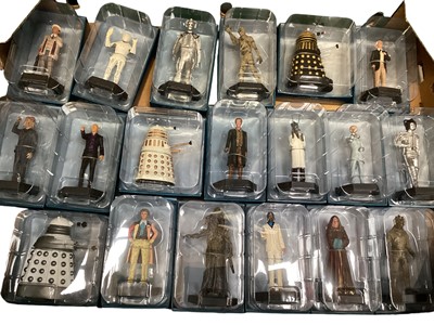 Lot 1976 - BBC Dr Who Collectable Figures No.s 51-100, boxed