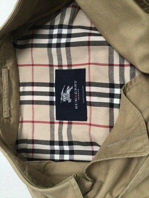 Lot 2115 - Burberry Men's trench coat.  Size 54R.