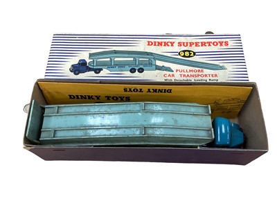 Lot 2017 - Dinky Supertoy Pullmore Car Transporter No.982 & Tank Transporter No.660, both boxed (2)
