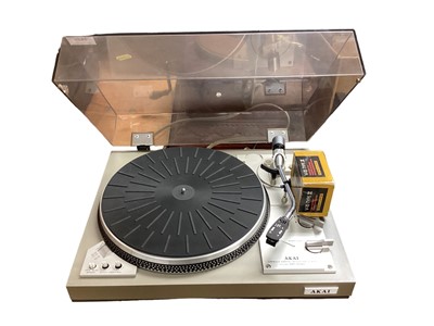 Lot 2252 - Akai AP-206 direct drive automatic turntable