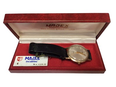 Lot 257 - 1970s Majex 9ct gold cased wristwatch on leather strap, in original case