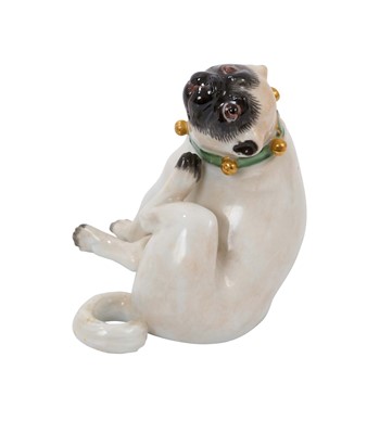 Lot 124 - Meissen porcelain pug figure
