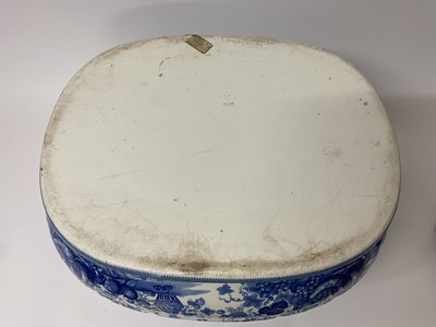 Lot 56 - Wedgwood blue printed two handled footbath