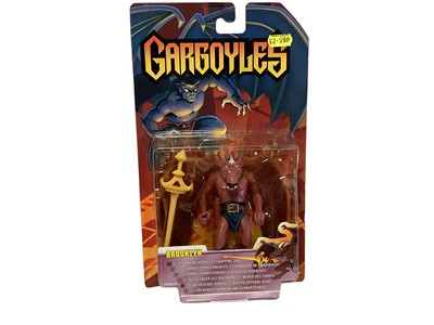 Lot 113 - Kenner Giochi Preziosi (c1995) Gargoyles Brooklyn action figure, on card with bubblepack (1)