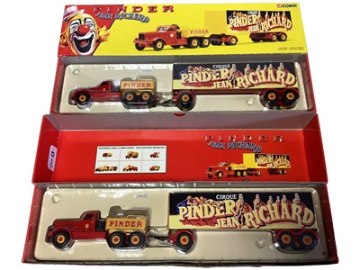 Lot 184 - Corgi Scale 1:50 Cirque Pinder Jean Richard Diamond T 980 diecast Tractor Unit with Trailer, boxed No.55401 (2)