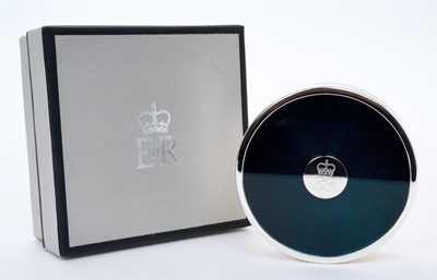 Lot 155 - H.M. Queen Elizabeth II 2014 Royal Household Christmas present