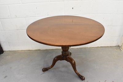 Lot 1412 - Georgian mahogany tilt top supper table