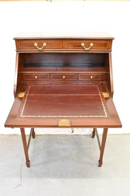 Lot 1414 - Edwardian mahogany ladies bureau with crossbanded decoration.